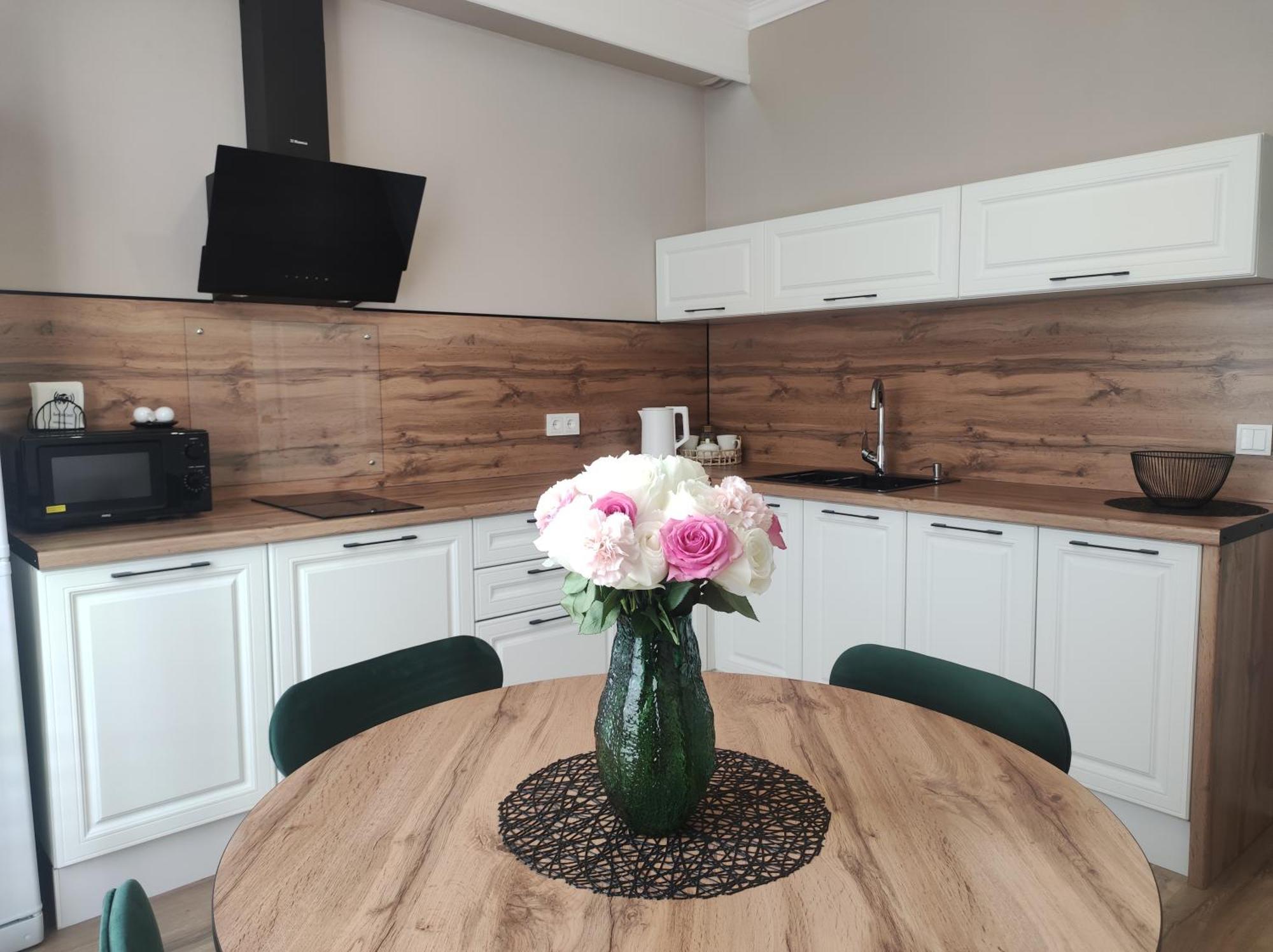 Apartment Grand Victoria, пирамида, хазрет султан, национальный музей, дворец независимости, посольство сша, оаэ, китая, беларусь